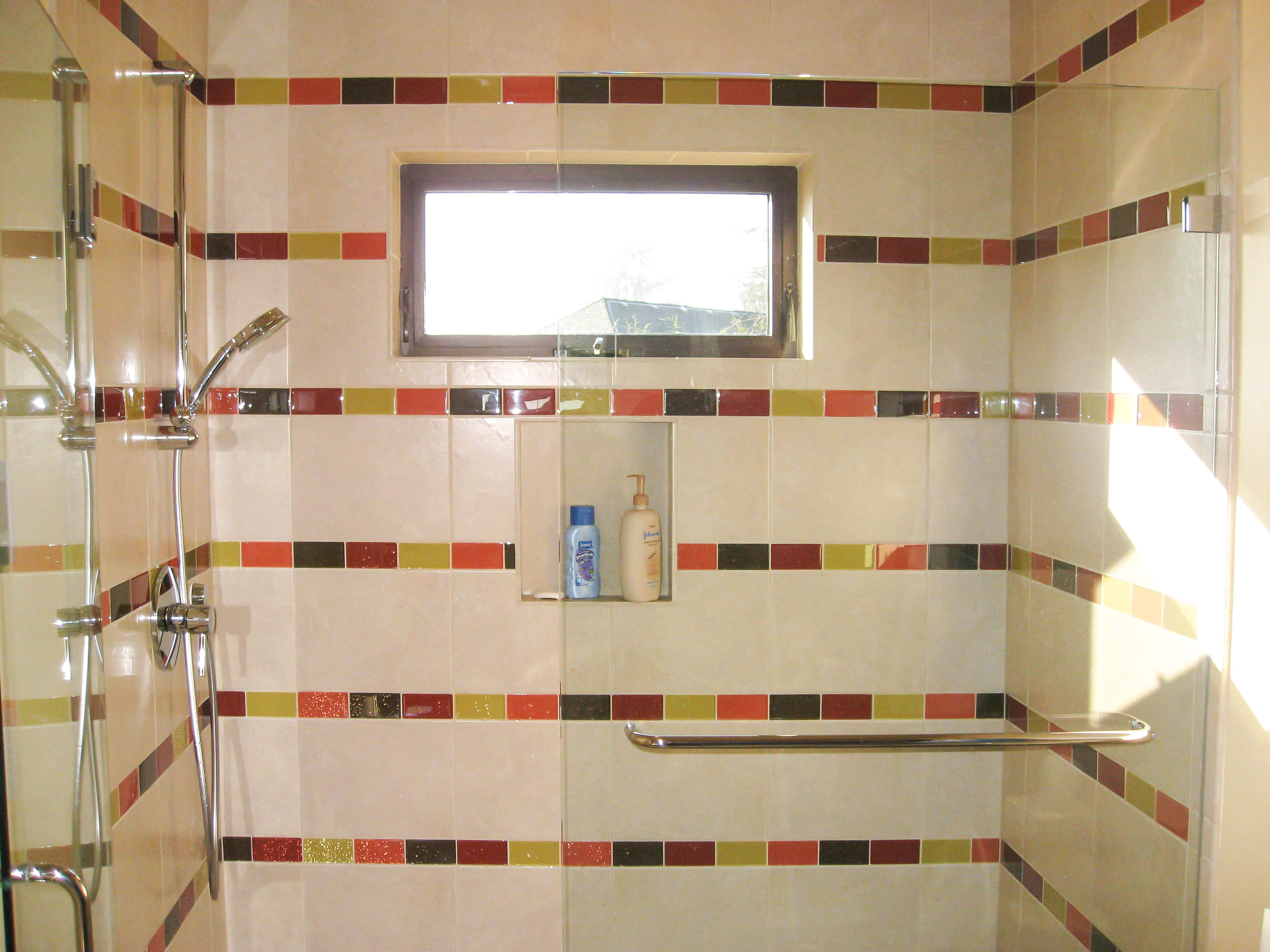 Bathroom Showers Photos - Seattle Tile Contractor | IRC ...